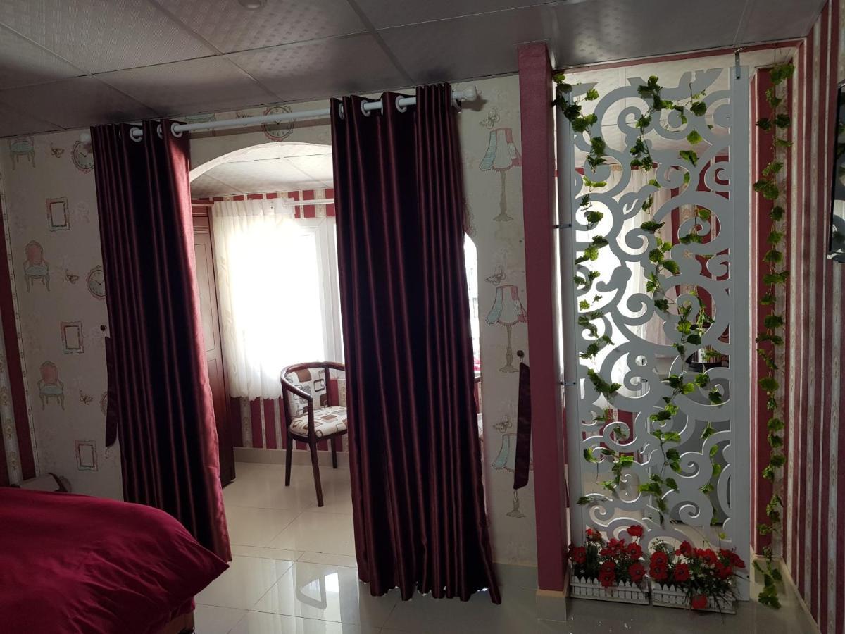 Forelsket Rosa Dalat Exterior foto
